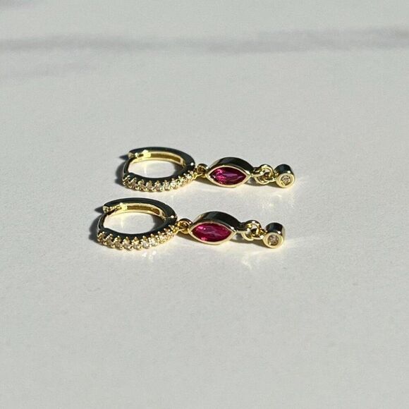 New! “Elaine” Dainty Magenta Drop Hoop Earrings - Picture 1 of 3